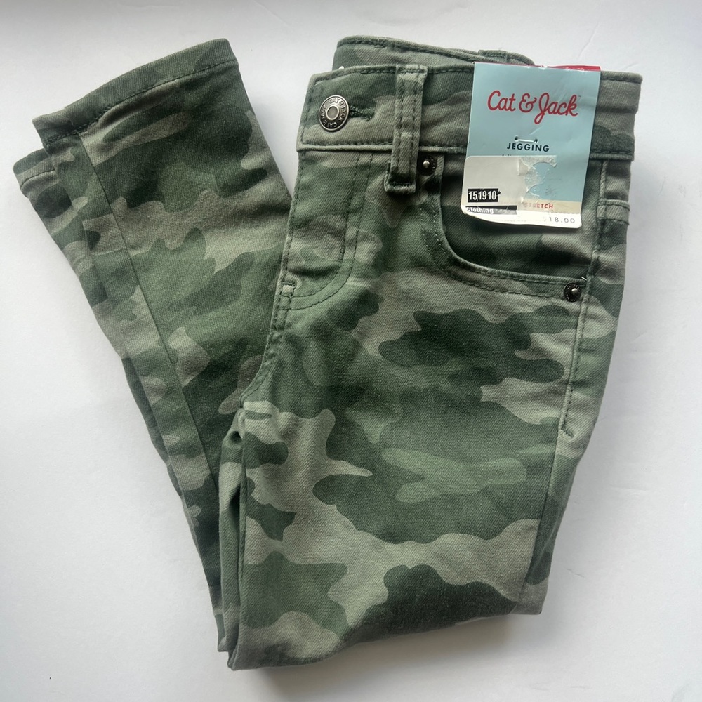 NWT Cat & Jack Bottoms Toddler Mid-Rise Camo Ankle Leggings Jeggings Size 4